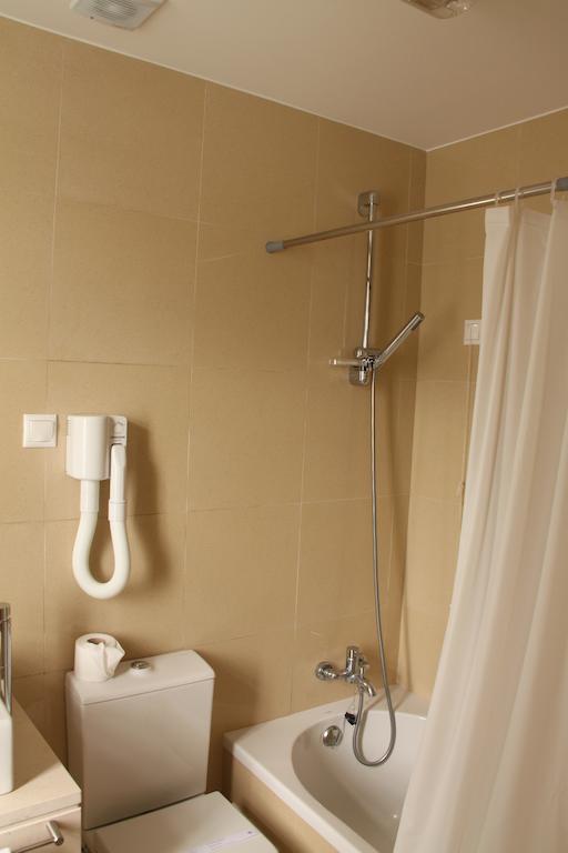 Hotel Zenite Angra do Heroísmo Cameră foto